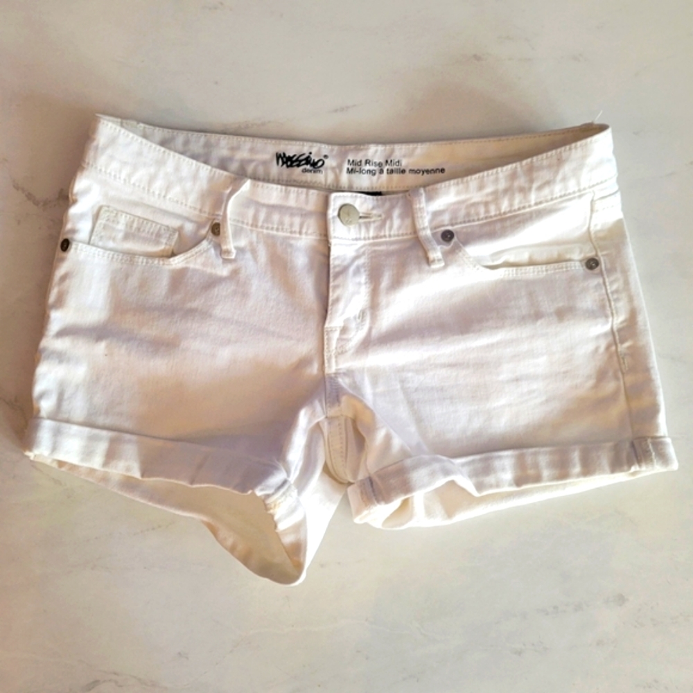 3/$21 White Jean Shorts (Donated)
